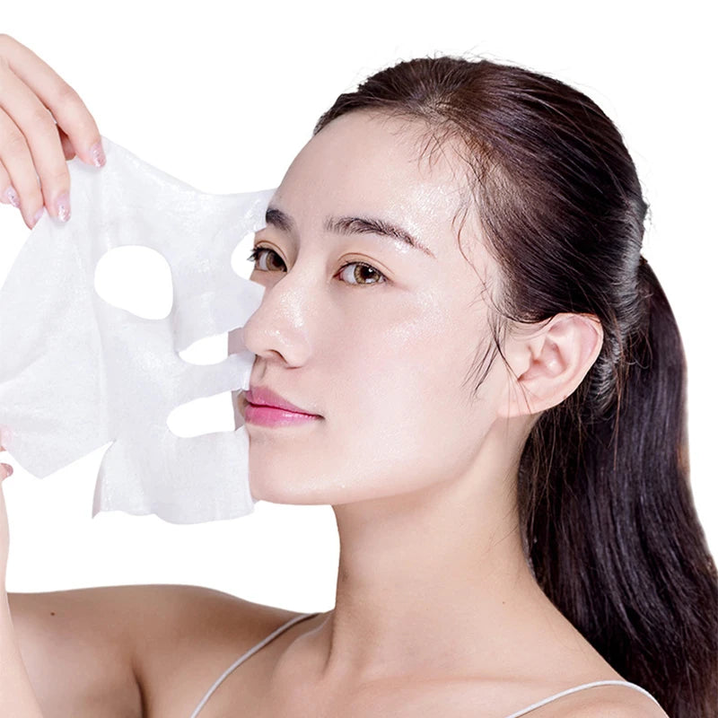 Vitamin C Facial Mask – Brightening & Moisturizing Skin Repair (10pcs)